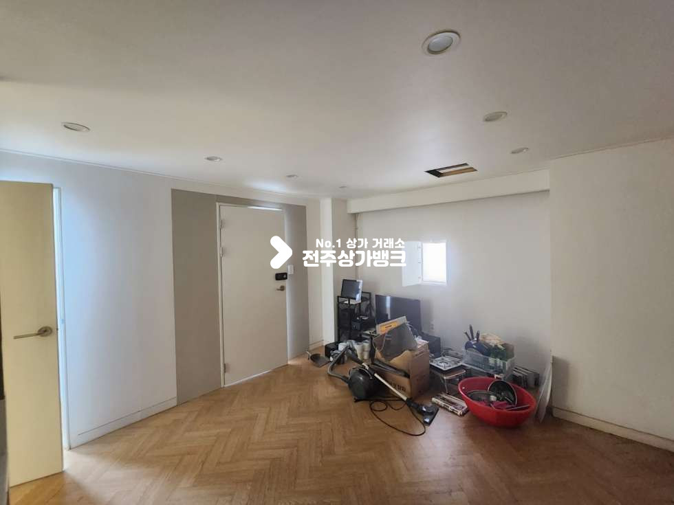 전북 전주완산구 효자동3가 JY 효자동3가 문학초 근처 인테리어 잘되어있는곳 즉시입주 가능 합니다. 월세 매물번호 13380 사진 8