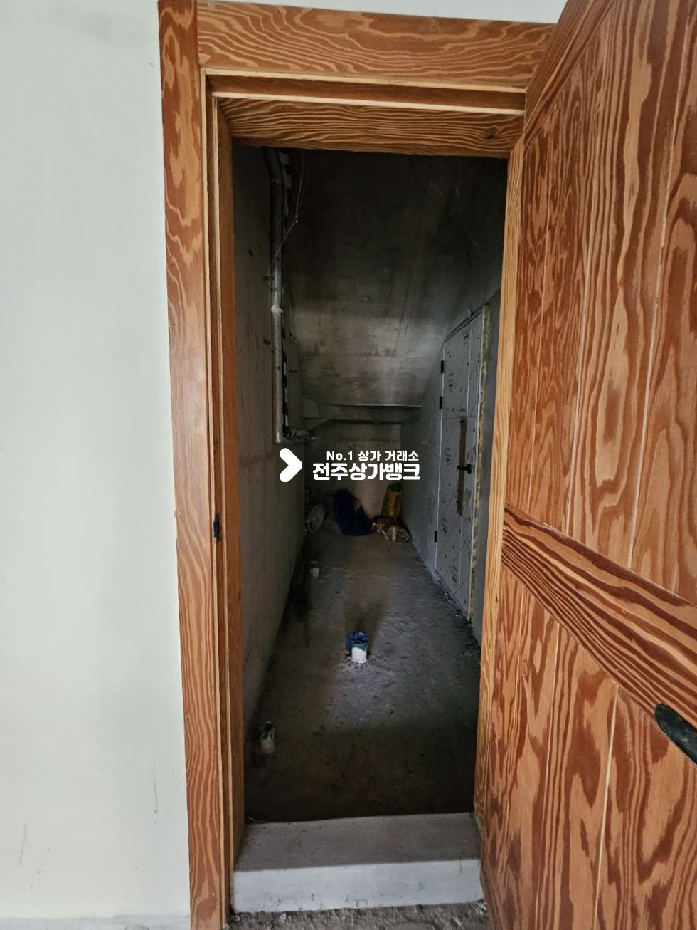 전북 전주덕진구 만성동 A 만성동빌라촌/1층/천정에어컨/남녀화장실/창고 월세 매물번호 13412 사진 5