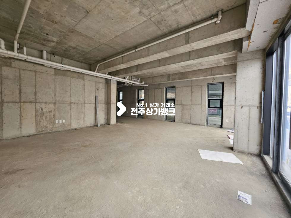 전북 전주덕진구 만성동 A 만성동 빌라촌/1층상가/주차편리/첫입주 월세 매물번호 13414 사진 3