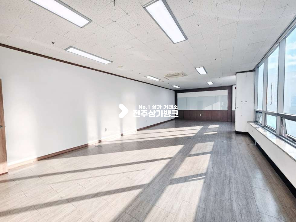 전북 전주완산구 효자동2가 YU●롯데마트부근●룸6개●에어컨7대●사무실추천!!● 월세 매물번호 13419 사진 9