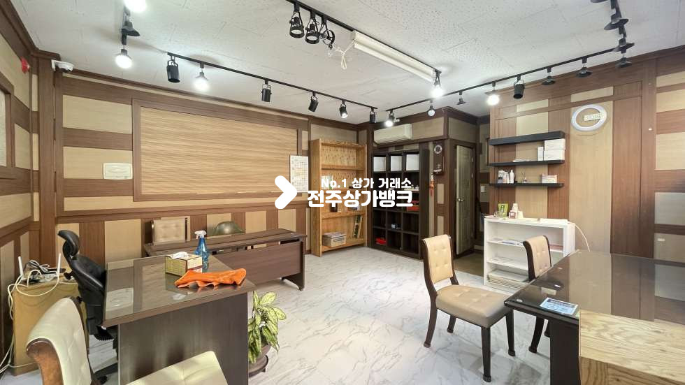 전북 전주덕진구 우아동2가 JH✅ 우아동 ✅ 10평✅개인사무실✅적극추천상가✅탕비실,화장실있음~ 월세 매물번호 13444 사진 1
