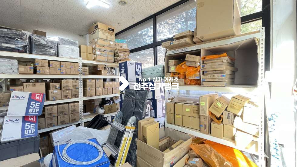 전북 전주완산구 효자동2가 JH✔효자동✔호제앞✔대로변모서리✔50평대✔베이커리,카페✔추천상가✔월세조정가능 월세 매물번호 13445 사진 18