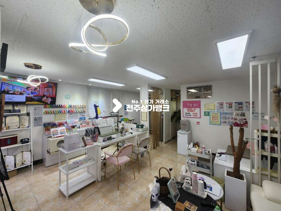 전북 전주완산구 효자동3가 JY 월세 저렴하여 유지관리 좋은 저렴한 상가 양도양수 권리금 협의가능 월세 매물번호 13563 사진 1