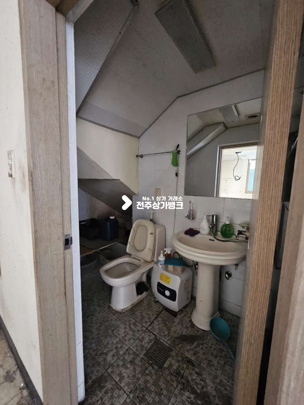 전북 전주완산구 효자동3가 A 기전중고등학교 인근/빌라밀집지역/1층 저렴한상가 월세 매물번호 13438 사진 5