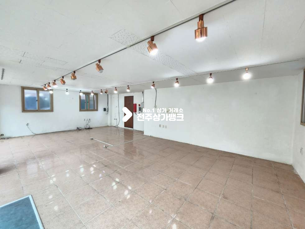 전북 전주완산구 효자동3가 ★S 효자동 학교앞 상가 추천★ 월세 매물번호 13581 사진 5