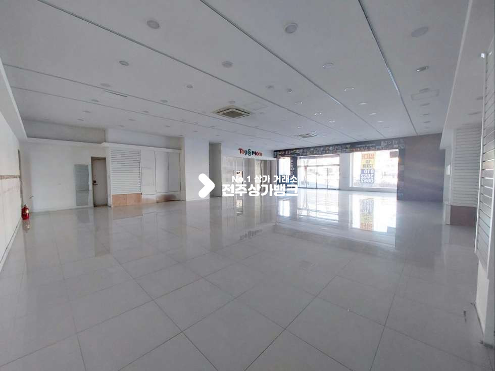 전북 전주완산구 중화산동2가 KB♠중화산동백제로메인도로♠1층123평♠모든업종! 추천! 월세 매물번호 13602 사진 2