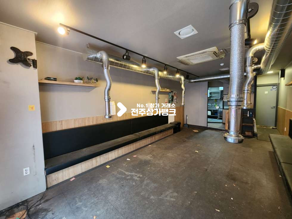 전북 전주완산구 중화산동2가 JY 중화산동 무권리금 으로 나온 식당 자리 저렴한 월세 즉시 입주가능합니다. 월세 매물번호 13608 사진 1