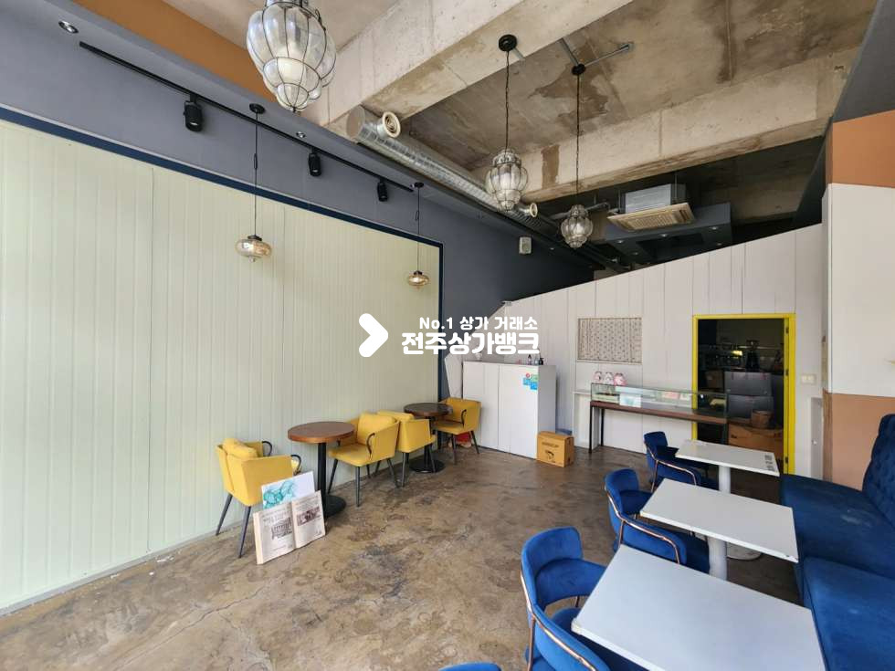 전북 전주완산구 중화산동2가 JY 중화산동2가 유동인구 많은 까페 상가 무권리금 즉시입주 가능 ` 월세 매물번호 13609 사진 3