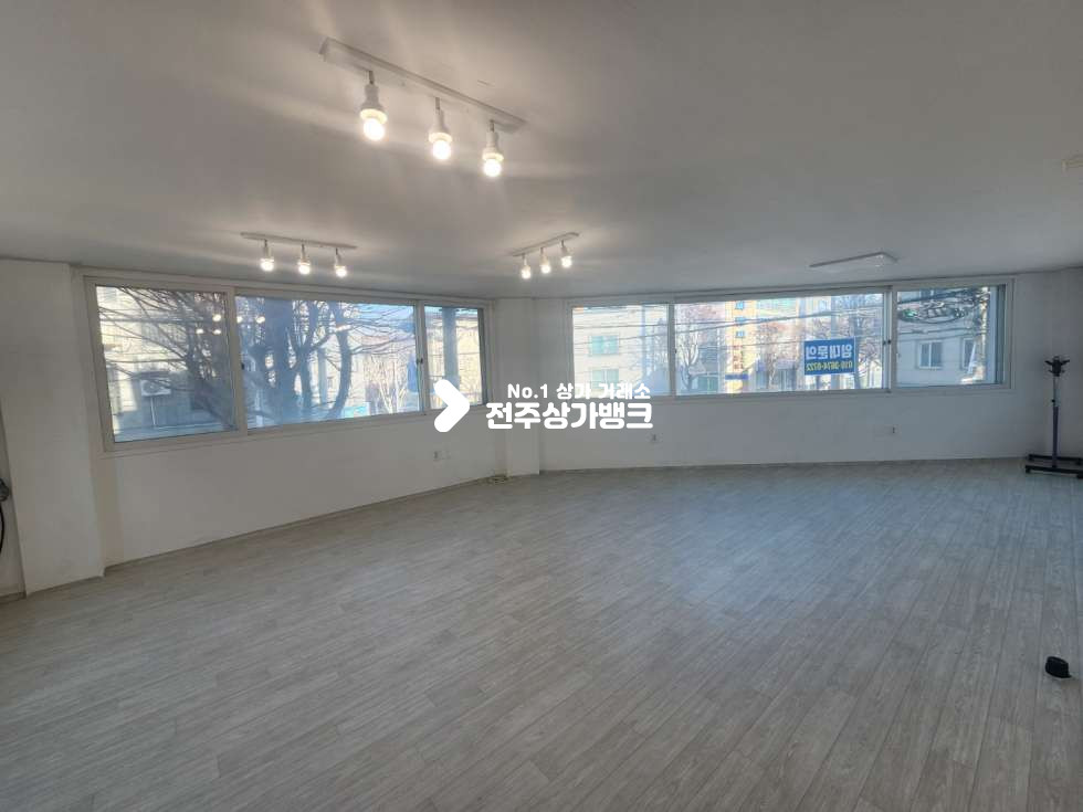 전북 전주완산구 효자동3가 JY 효자동3가 서곡부근 2층 인테리어 깔끔한 사무실 임대 즉시입주가능합니다. 월세 매물번호 13639 사진 1