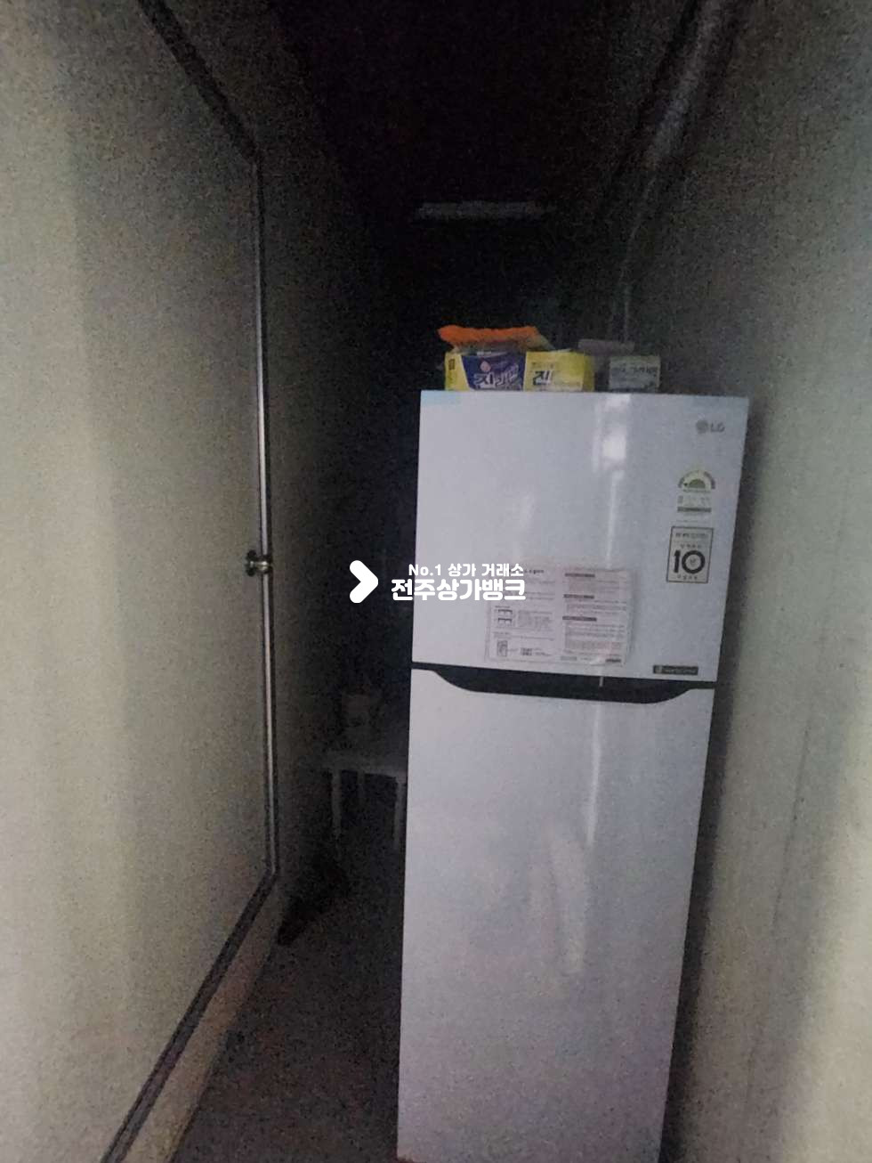 전북 전주완산구 효자동3가 JY 시설 잘되어있는 염색방 양도양수 가격협의 가능 내부 사용가능한 룸 1곳있음 월세 매물번호 13640 사진 8