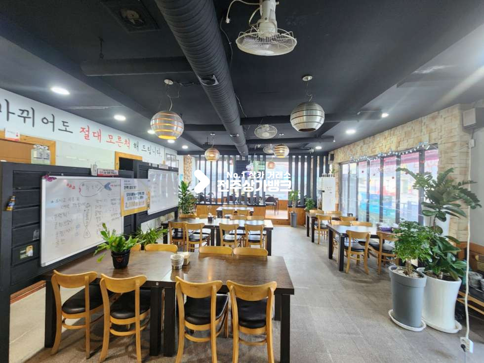 전북 전주완산구 중화산동2가 JY 중화산동 먹자골목 음식점 양도양수 위치좋습니다. 월세 매물번호 13671 사진 2