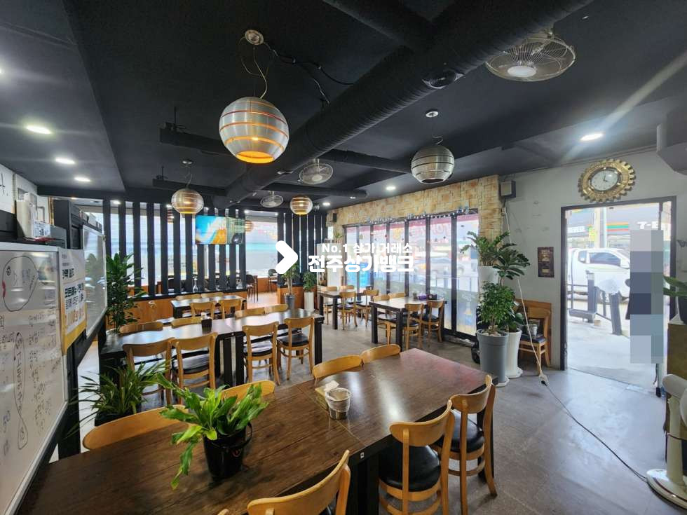 전북 전주완산구 중화산동2가 JY 중화산동 먹자골목 음식점 양도양수 위치좋습니다. 월세 매물번호 13671 사진 3