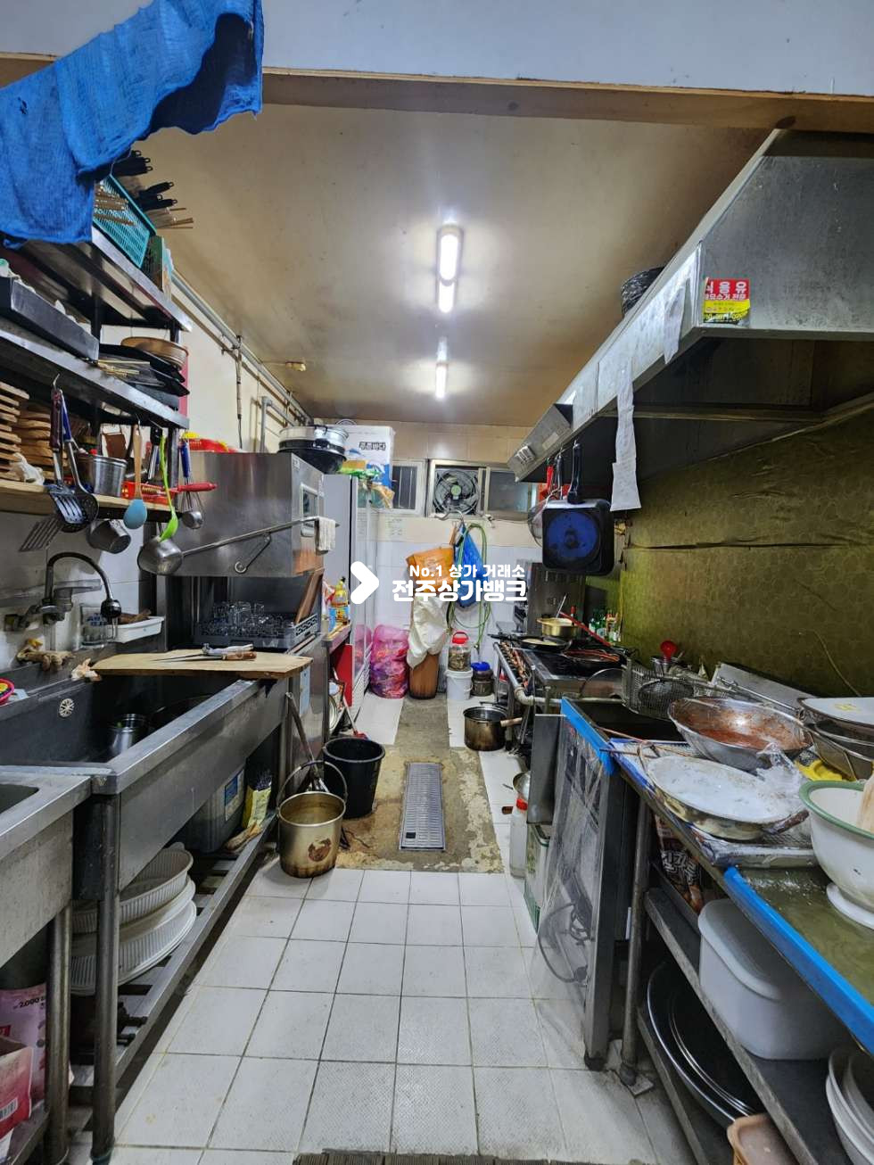 전북 전주완산구 중화산동2가 JY 중화산동 먹자골목 음식점 양도양수 위치좋습니다. 월세 매물번호 13671 사진 12
