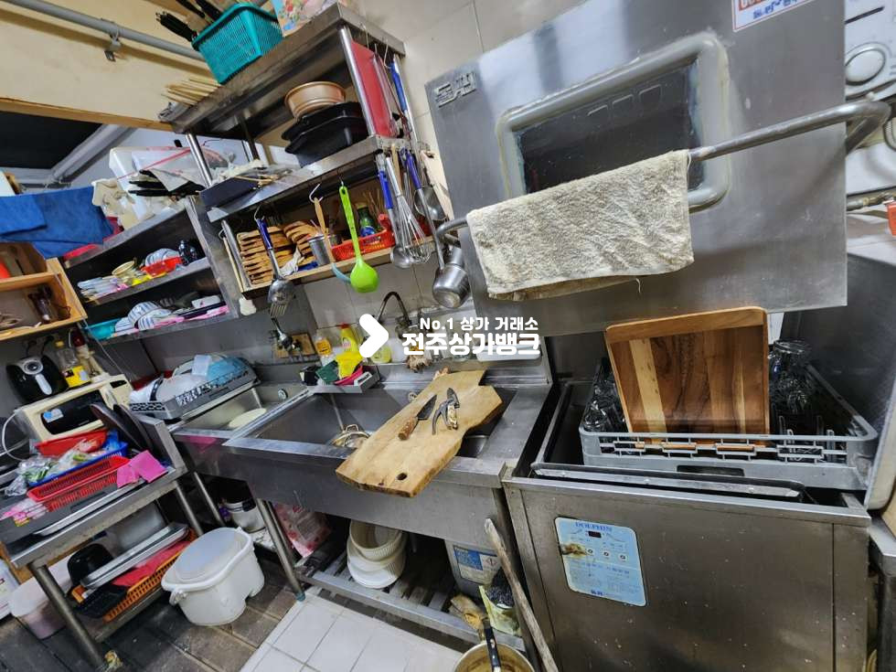 전북 전주완산구 중화산동2가 JY 중화산동 먹자골목 음식점 양도양수 위치좋습니다. 월세 매물번호 13671 사진 14