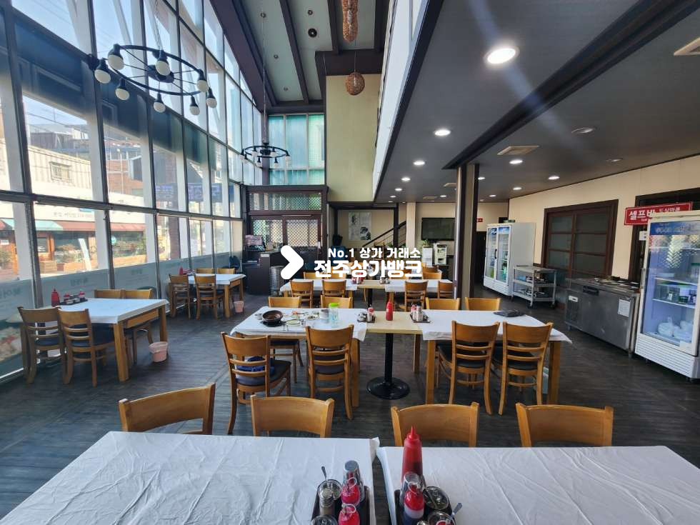 전북 전주완산구 서신동 JY 서신동먹자골목내위치 유동인구 많으며 독채로 사용가능한 음식점 양도양수 즉시 입주 가능합니다. 월세 매물번호 13674 사진 3