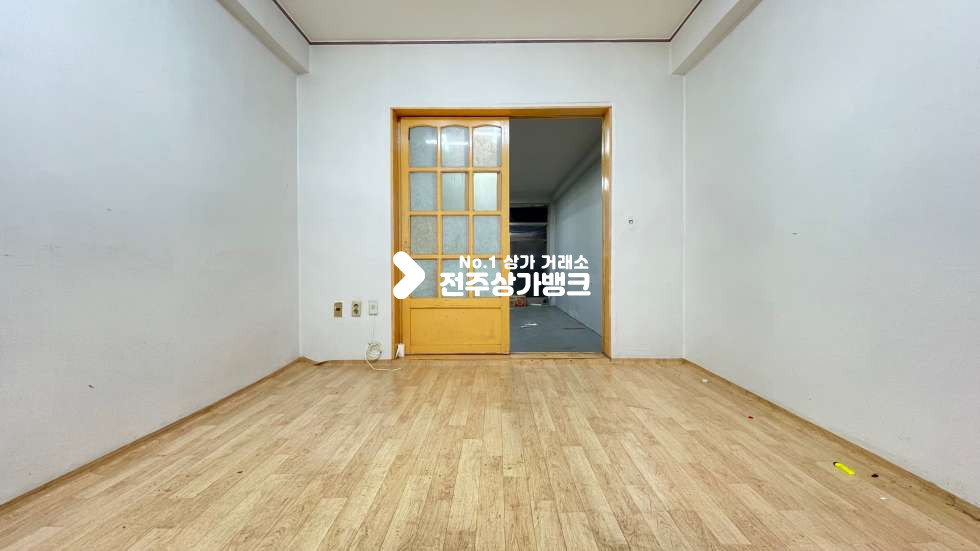 전북 전주완산구 효자동1가 JH✧✧ 효자동1가✧✧상산고인근✧✧저렴한상가✧✧사무실,창고✧✧적극추천✧✧ 월세 매물번호 13680 사진 4