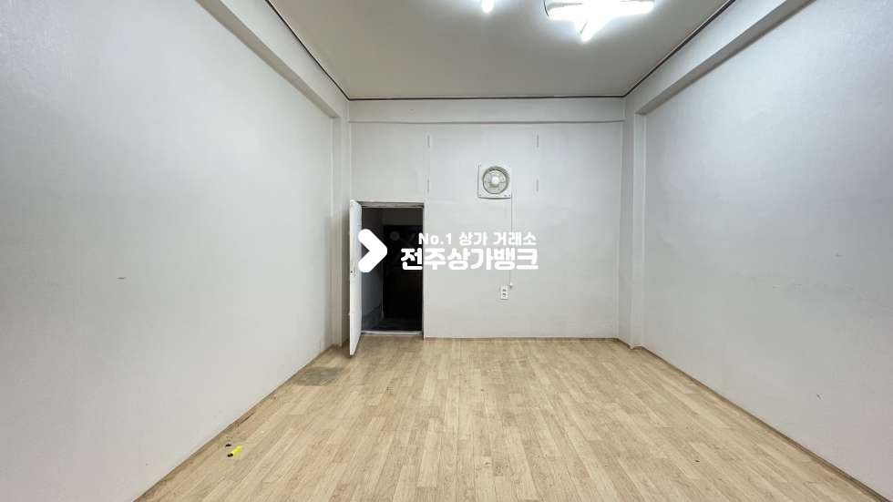 전북 전주완산구 효자동1가 JH✧✧ 효자동1가✧✧상산고인근✧✧저렴한상가✧✧사무실,창고✧✧적극추천✧✧ 월세 매물번호 13680 사진 7