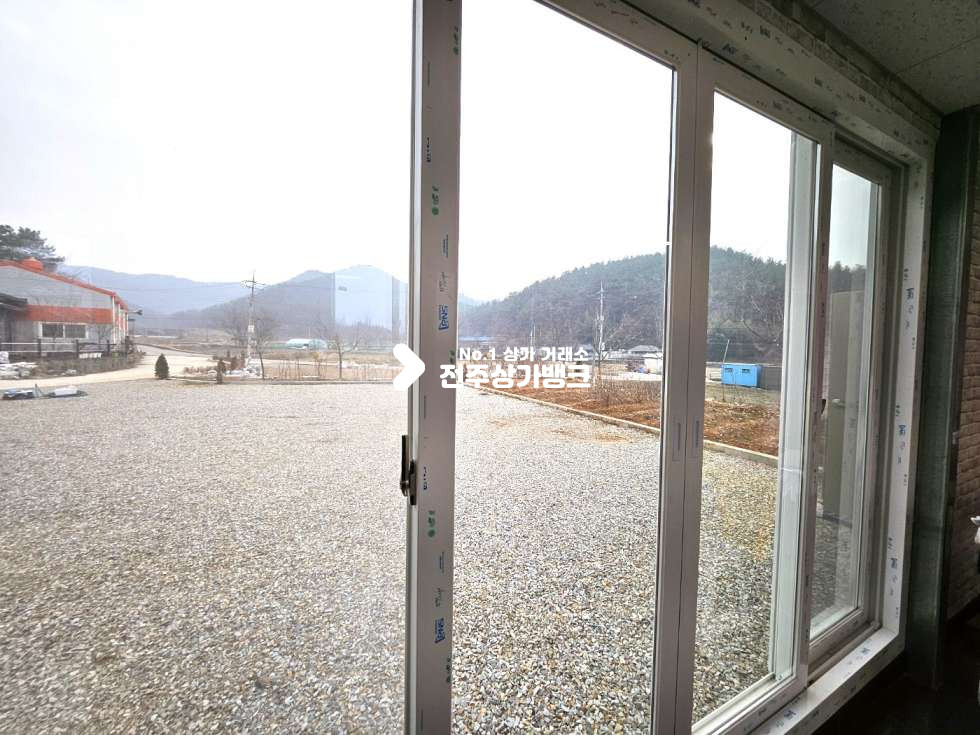 전북 전주덕진구 금상동 자연속 사무실//140평 대지//건평 12평//마당 수도 텃밭까지 월세 매물번호 13598 사진 6