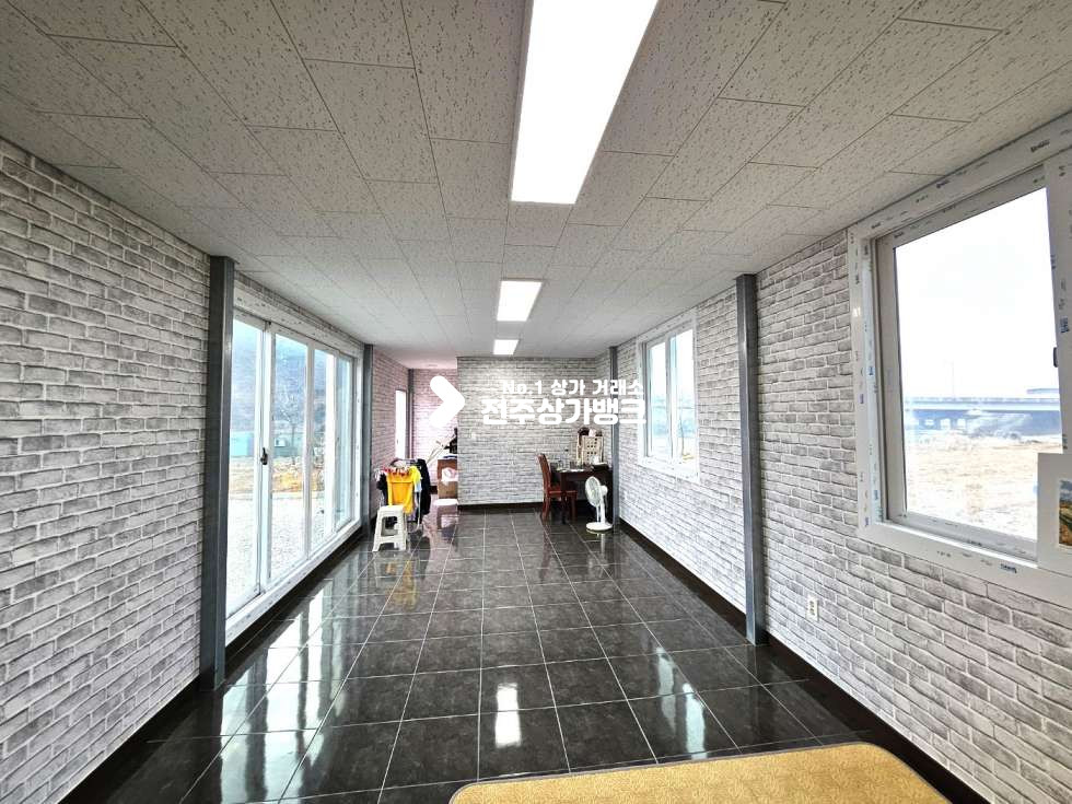 전북 전주덕진구 금상동 자연속 사무실//140평 대지//건평 12평//마당 수도 텃밭까지 월세 매물번호 13598 사진 7