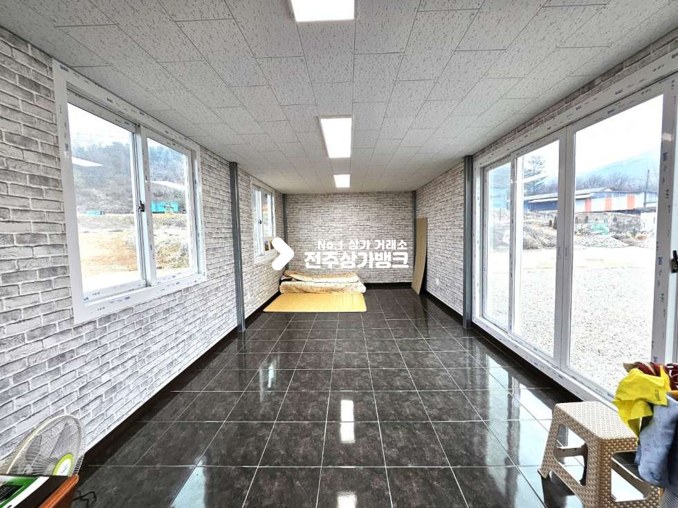 전북 전주덕진구 금상동 자연속 사무실//140평 대지//건평 12평//마당 수도 텃밭까지 월세 매물번호 13598 사진 9