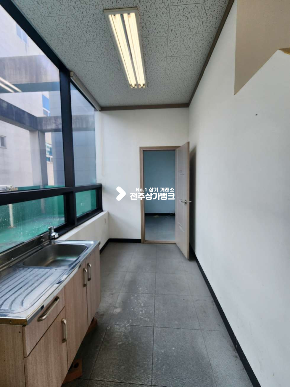 전북 전주완산구 효자동3가 효자동3가 시설깔끔하고 룸시설 되어있음 즉시입주가능 월세 매물번호 13706 사진 11