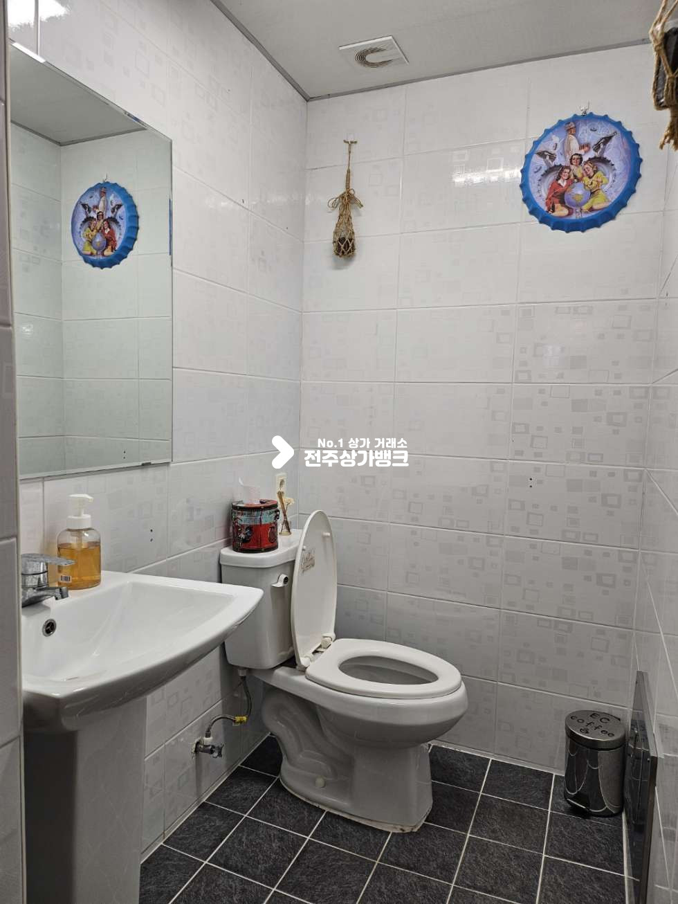 전북 전주완산구 효자동3가 A 기전중고등학교 인근/아담한 커피숍/월세 저렴 월세 매물번호 13437 사진 9