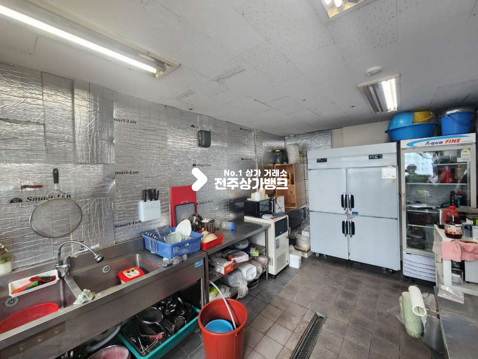 전북 전주덕진구 송천동1가 송천동 40평형 무권리금 3층 음식점 상가 도시가스 사용 가능 평수대비 임대로매우저렴!! 월세 매물번호 13722 사진 9