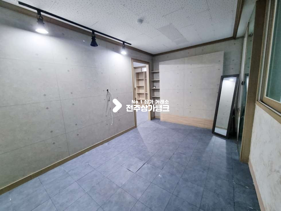 전북 전주완산구 효자동3가 효자동3가 기전여고 인근 사무실,뷰티샵으로 강력추천!! 월세 매물번호 13711 사진 6