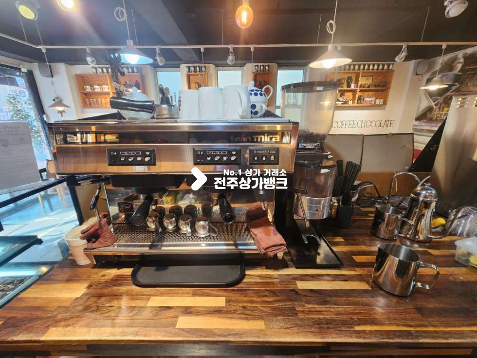 전북 전주완산구 효자동3가 효자동 카페 양수하실분 /시설 장비 일체 양수 월세 매물번호 13710 사진 9