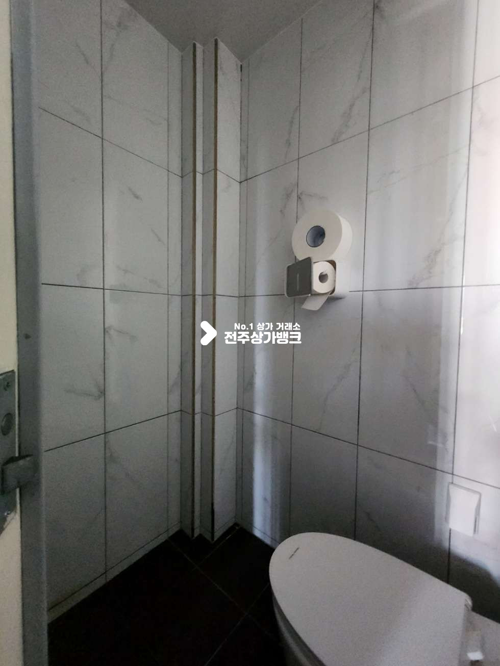 전북 전주완산구 다가동4가 객리단길 88평형 넒은 식당 상가 양도양수 내부인테리어 , 컨디션 최고 ! 권리금 협의가능 월세 매물번호 13732 사진 12