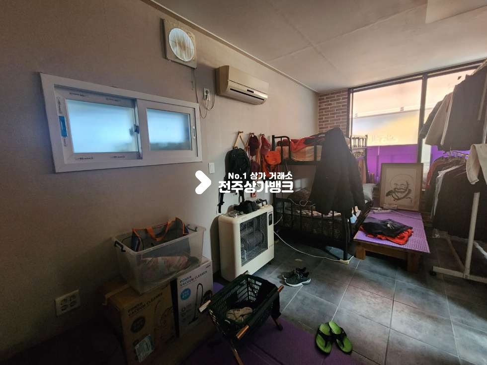 전북 전주덕진구 우아동3가 우아동3가 1층 단층 사무실 내부 인테리어 되어있음 주차용이 월세 매물번호 13745 사진 6