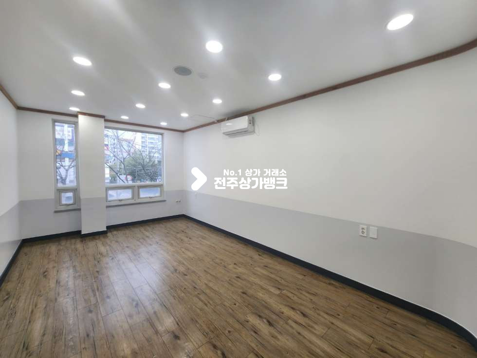 전북 전주덕진구 송천동1가 송천동1가 공유 오피스 사무실 임대 에어컨 , 정수기 완비 월세 매물번호 13770 사진 2
