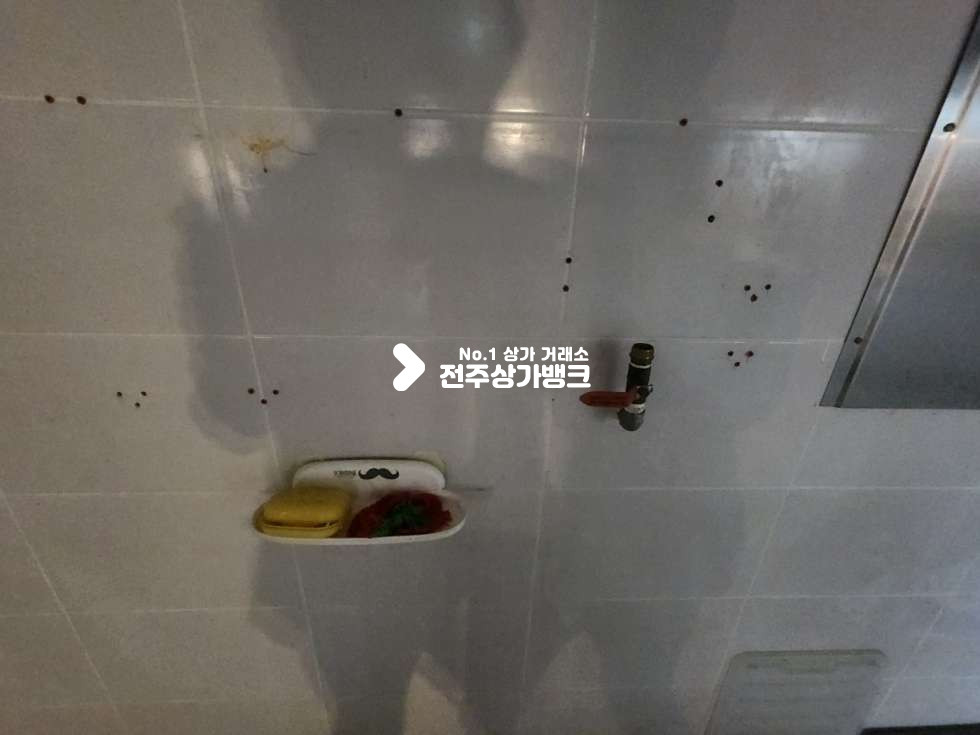 전북 전주완산구 평화동1가 평화동2가 유동인구 매우많은 2층상가 장기간 렌탈프리도 가능 즉시입주 가능합니다. 월세 매물번호 13780 사진 9