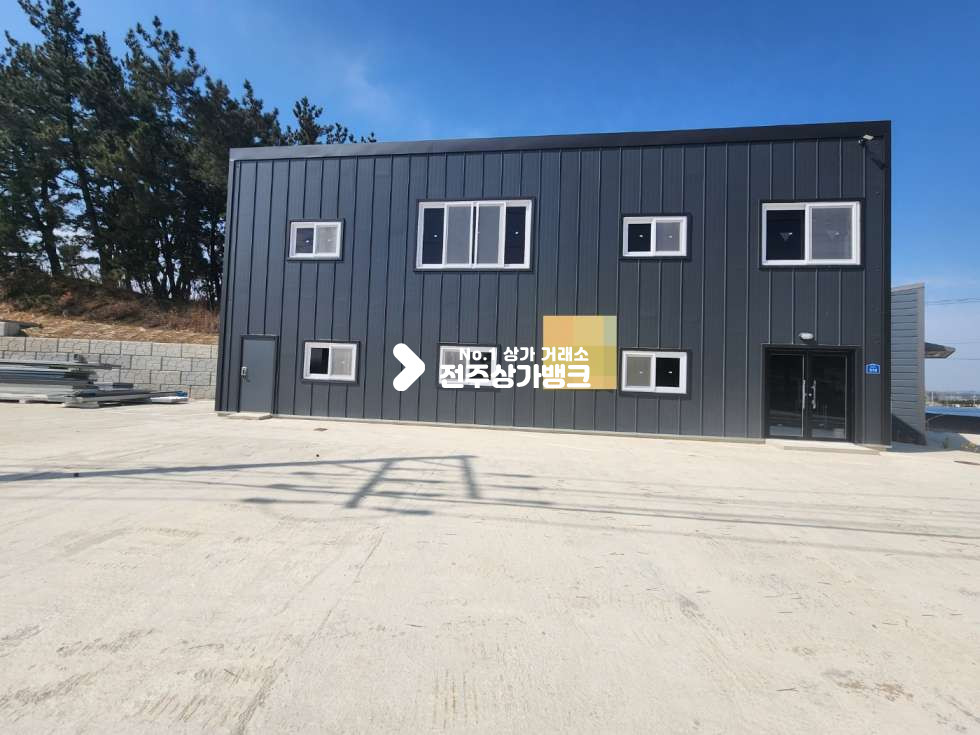 전북 김제시 용동 봉의리 용지면 ic 인접하여 출입이 용이하고 25톤이상 차량출입가능한 창고 임대 즉시입주가능 월세 매물번호 13792 사진 2