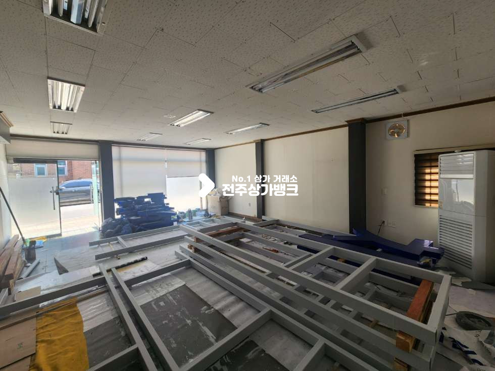 전북 전주완산구 평화동1가 평화동1가 유동인구많고 29평형 으로 저렴한 1층상가 의료기기사무실등으로 강력추천 월세 매물번호 13795 사진 4