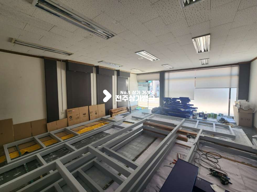 전북 전주완산구 평화동1가 평화동1가 유동인구많고 29평형 으로 저렴한 1층상가 의료기기사무실등으로 강력추천 월세 매물번호 13795 사진 6
