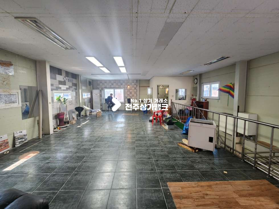 전북 전주완산구 평화동1가 평화동1가 2층 매우저렴하고 평수넒어 사용하시기 편리한 상가 사무실로 강력추천 월세 매물번호 13796 사진 4