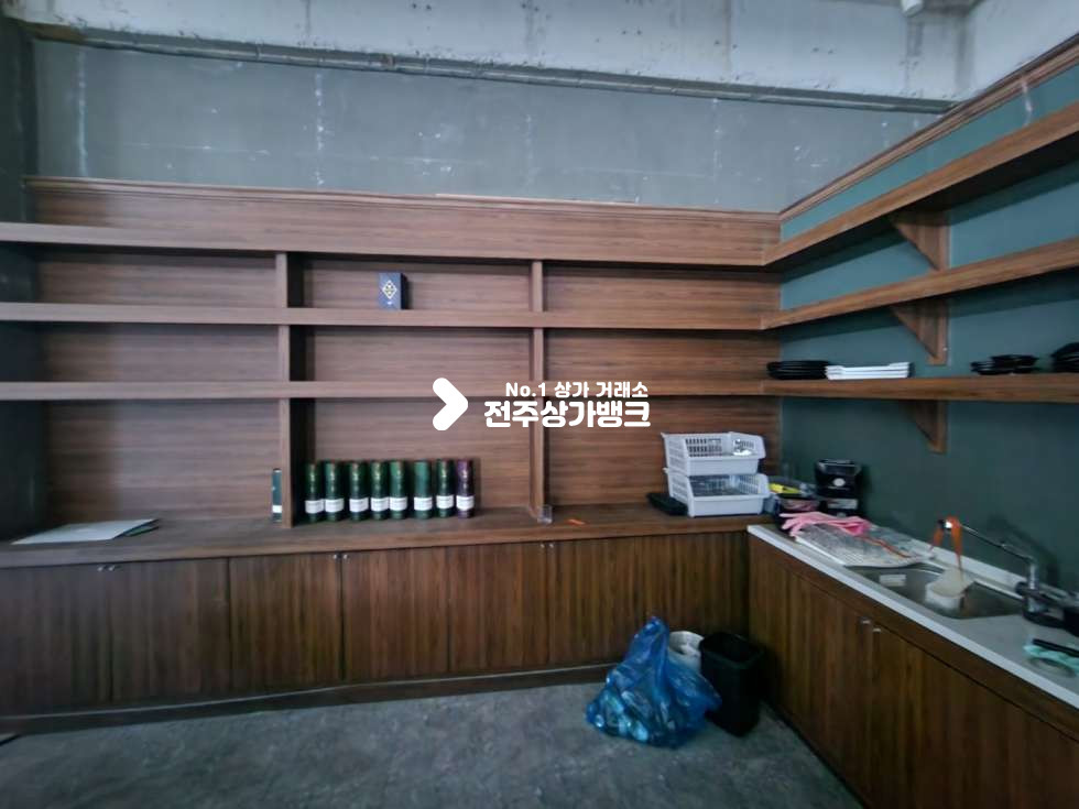 전북 전주완산구 효자동3가 스타일러4대 설치 무권리금 빠상가 인테리어 최상 즉시입주가능 월세 매물번호 13809 사진 7