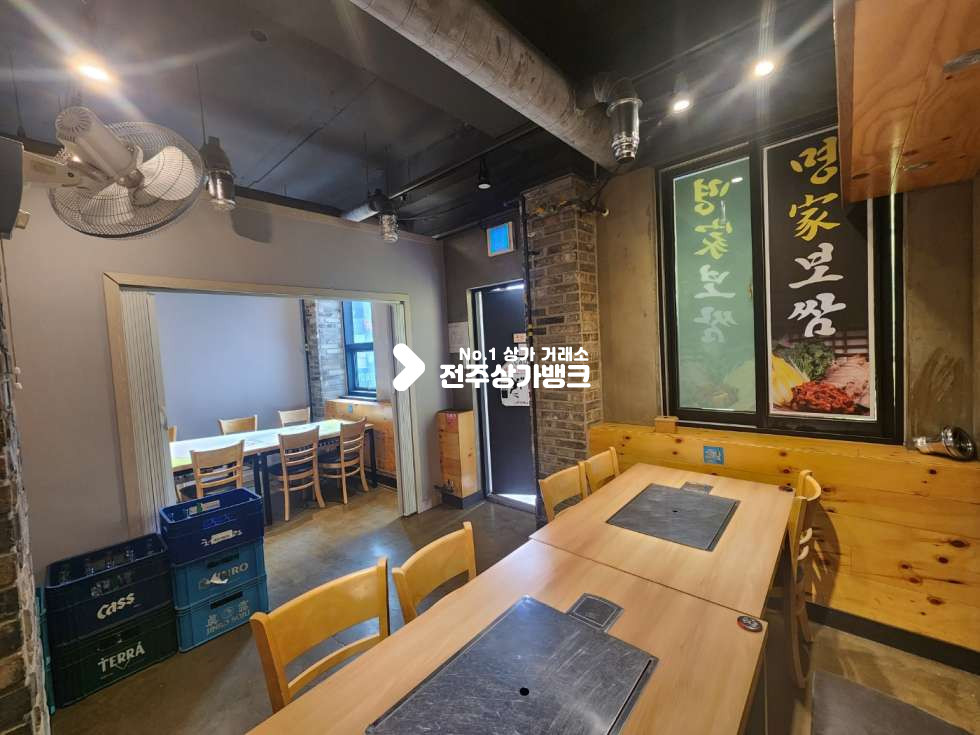 전북 전주완산구 효자동3가 신시가지 무권리금 2층 음식점 상가 즉시입주가능 월세 매물번호 13815 사진 6
