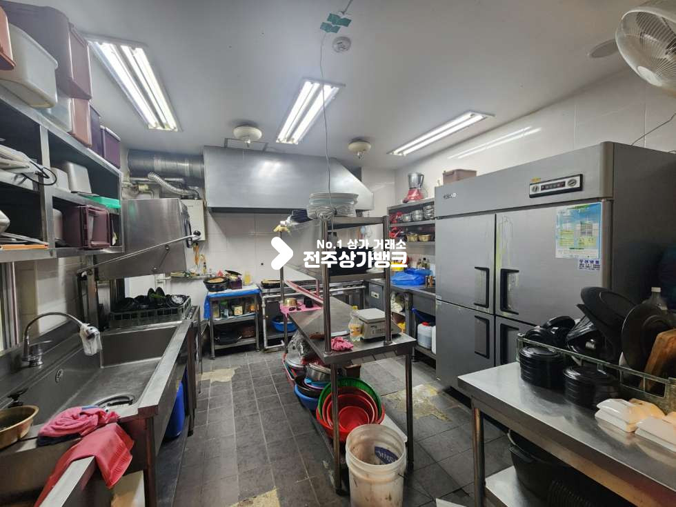 전북 전주완산구 효자동3가 신시가지 무권리금 2층 음식점 상가 즉시입주가능 월세 매물번호 13815 사진 11