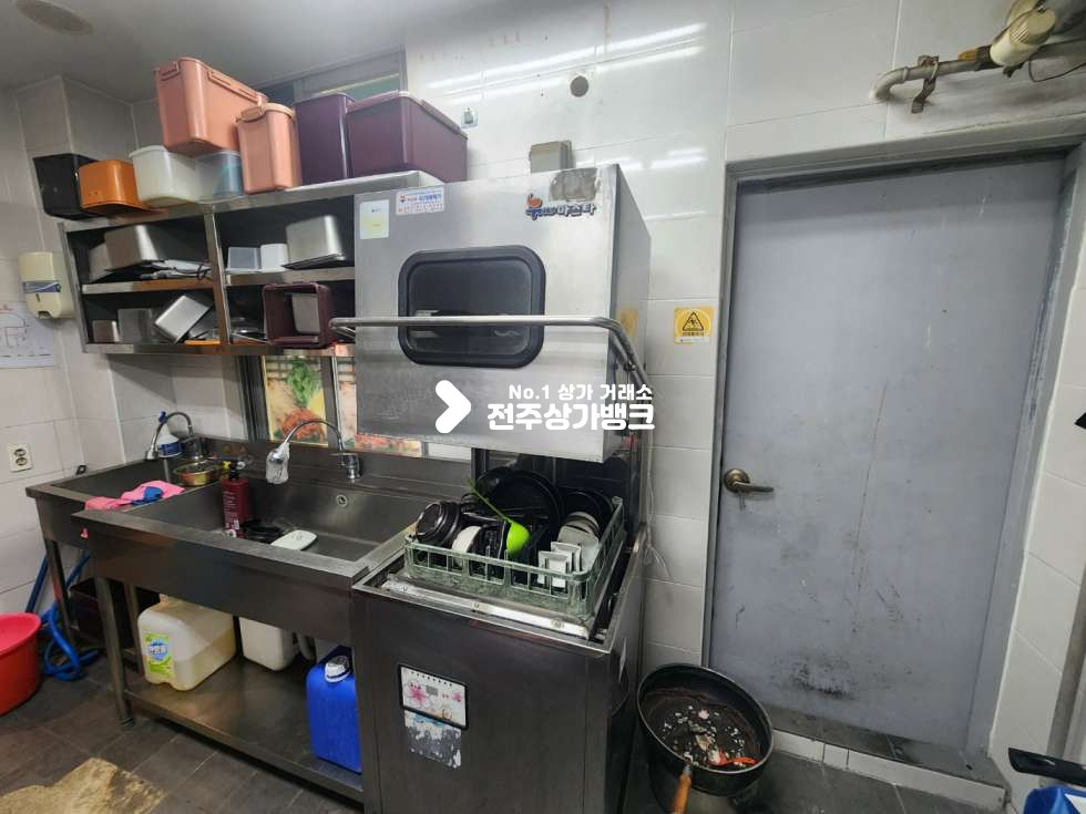 전북 전주완산구 효자동3가 신시가지 무권리금 2층 음식점 상가 즉시입주가능 월세 매물번호 13815 사진 14