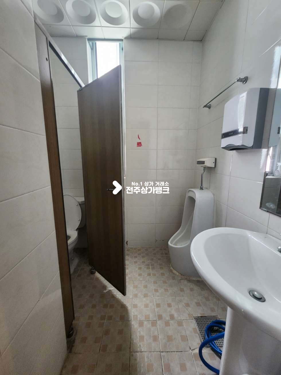 전북 전주완산구 효자동3가 신시가지 무권리금 2층 음식점 상가 즉시입주가능 월세 매물번호 13815 사진 21
