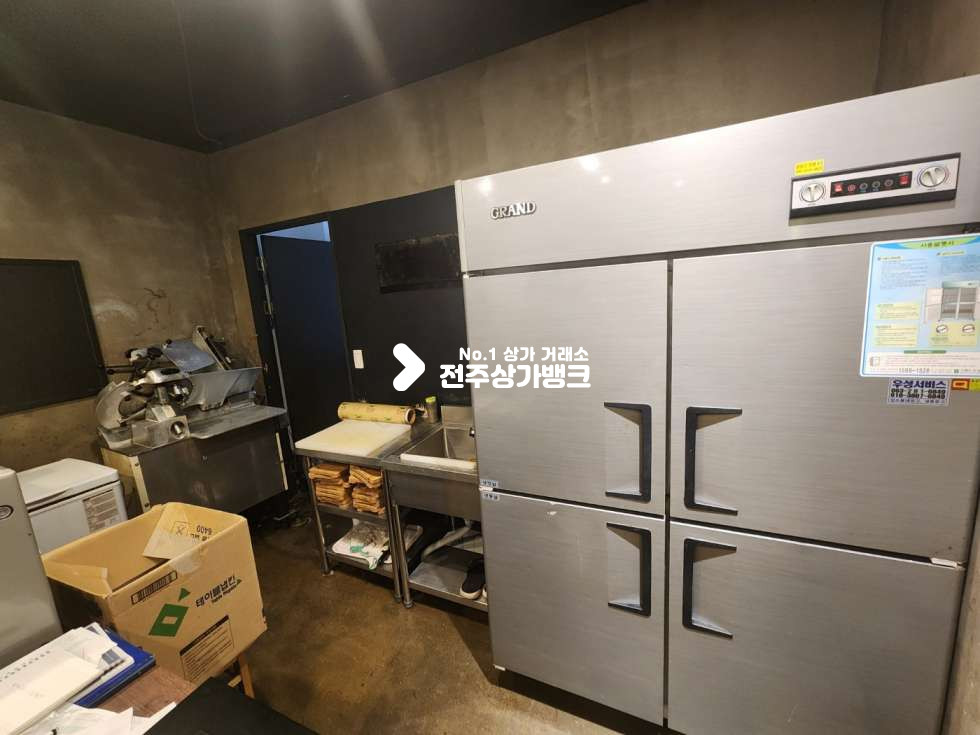 전북 전주완산구 효자동3가 신시가지 무권리금 2층 음식점 상가 즉시입주가능 월세 매물번호 13815 사진 24