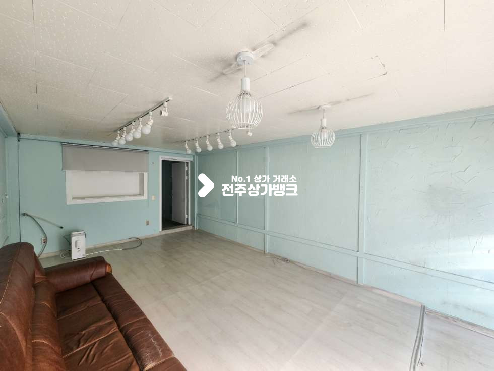 전북 전주완산구 중화산동2가 JY 중화산동2가 저렴한 월세 , 내부에 룸 있음 일반 사무실 , 미용업종, 공방강력추천 월세 매물번호 13637 사진 3