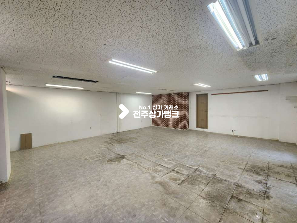 전북 전주완산구 효자동2가 효자동2가 20평형 1층 빌라상가 미용,1인사무실,공방으로 추천 월세 매물번호 13829 사진 1