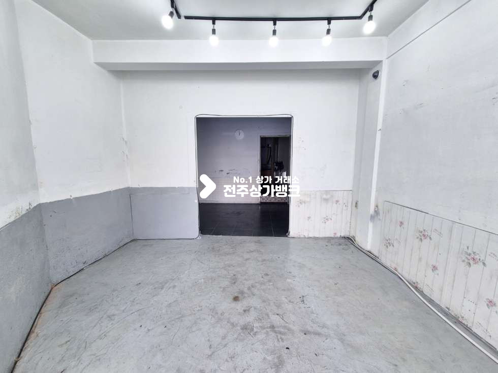 전북 전주덕진구 금암동 ★추천업종★ 네일샵 미용실 뷰티샵 사무실 월세 매물번호 13894 사진 3
