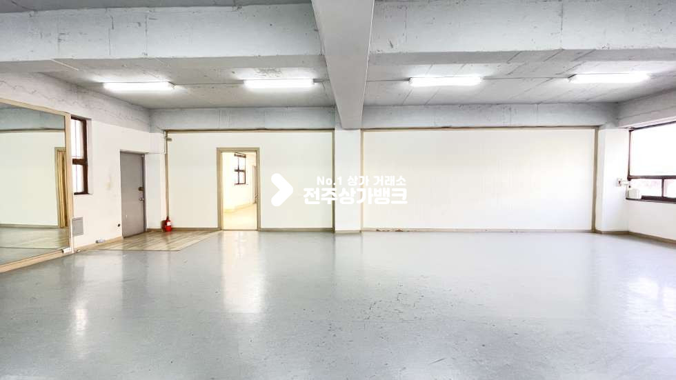 전북 전주완산구 효자동1가 백제대로✧대로변 2층✧학원,체육관,세미나실✧저렴한상가✧추천매물~~!!! 월세 매물번호 12096 사진 5