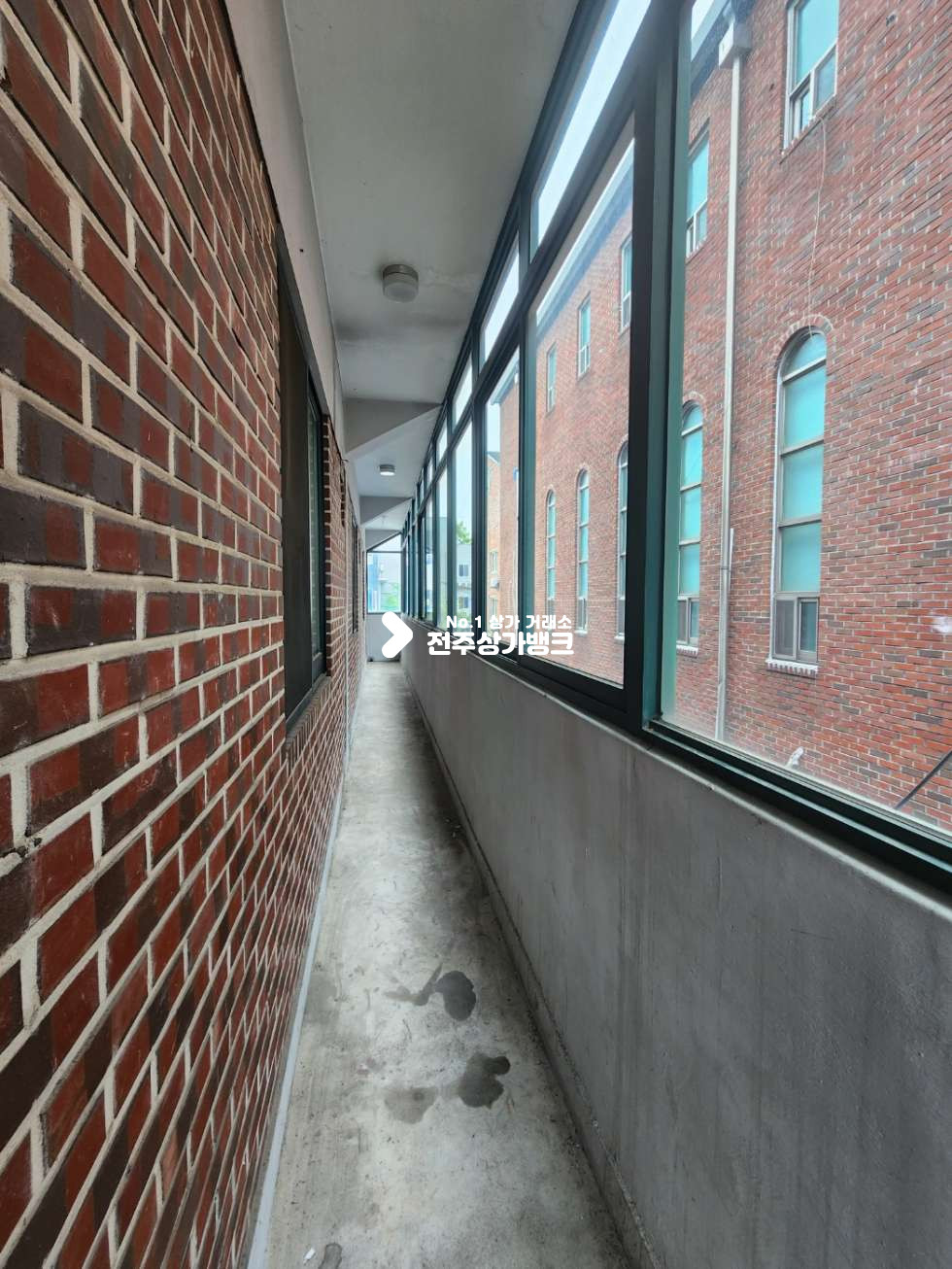전북 전주완산구 중화산동2가 중화산동2가 60평대 칸막이로 룸분리 , 시설깔끔 즉시입주가능 월세 매물번호 13939 사진 13