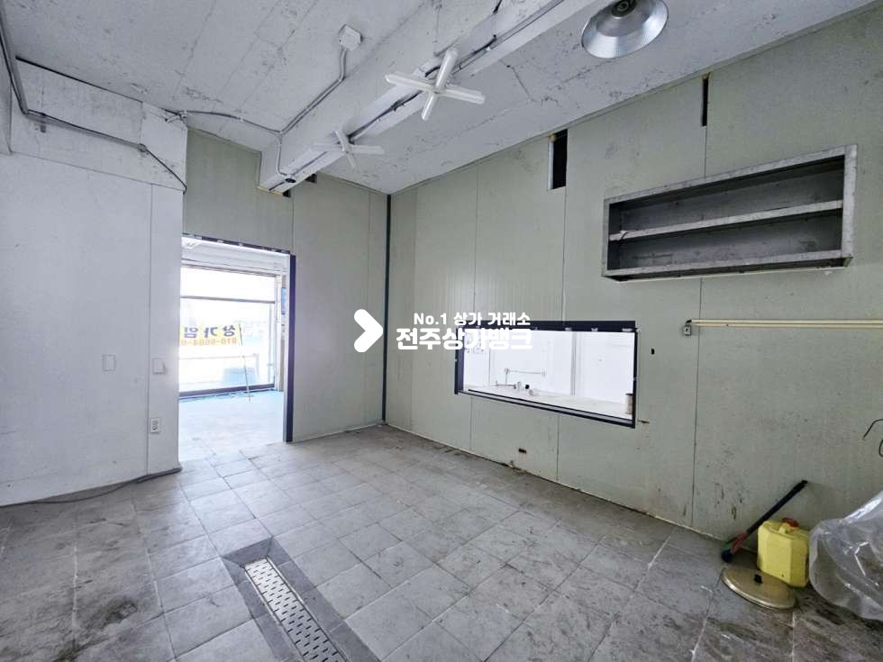 전북 전주완산구 삼천동1가 ★삼천동 먹자골목 음식점 추천매물★ 월세 매물번호 13997 사진 7
