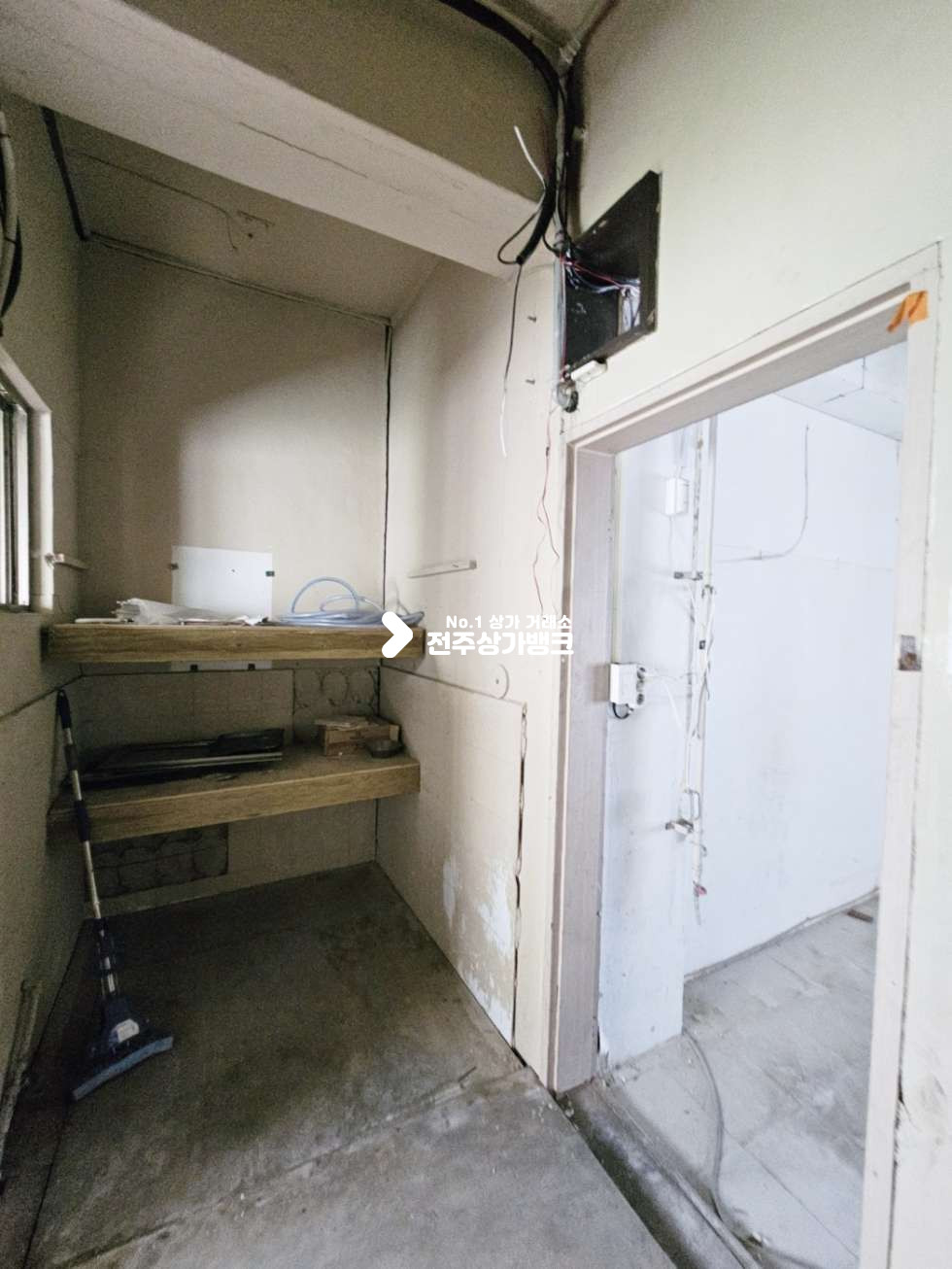 전북 전주완산구 삼천동1가 ★삼천동 먹자골목 음식점 추천매물★ 월세 매물번호 13997 사진 9